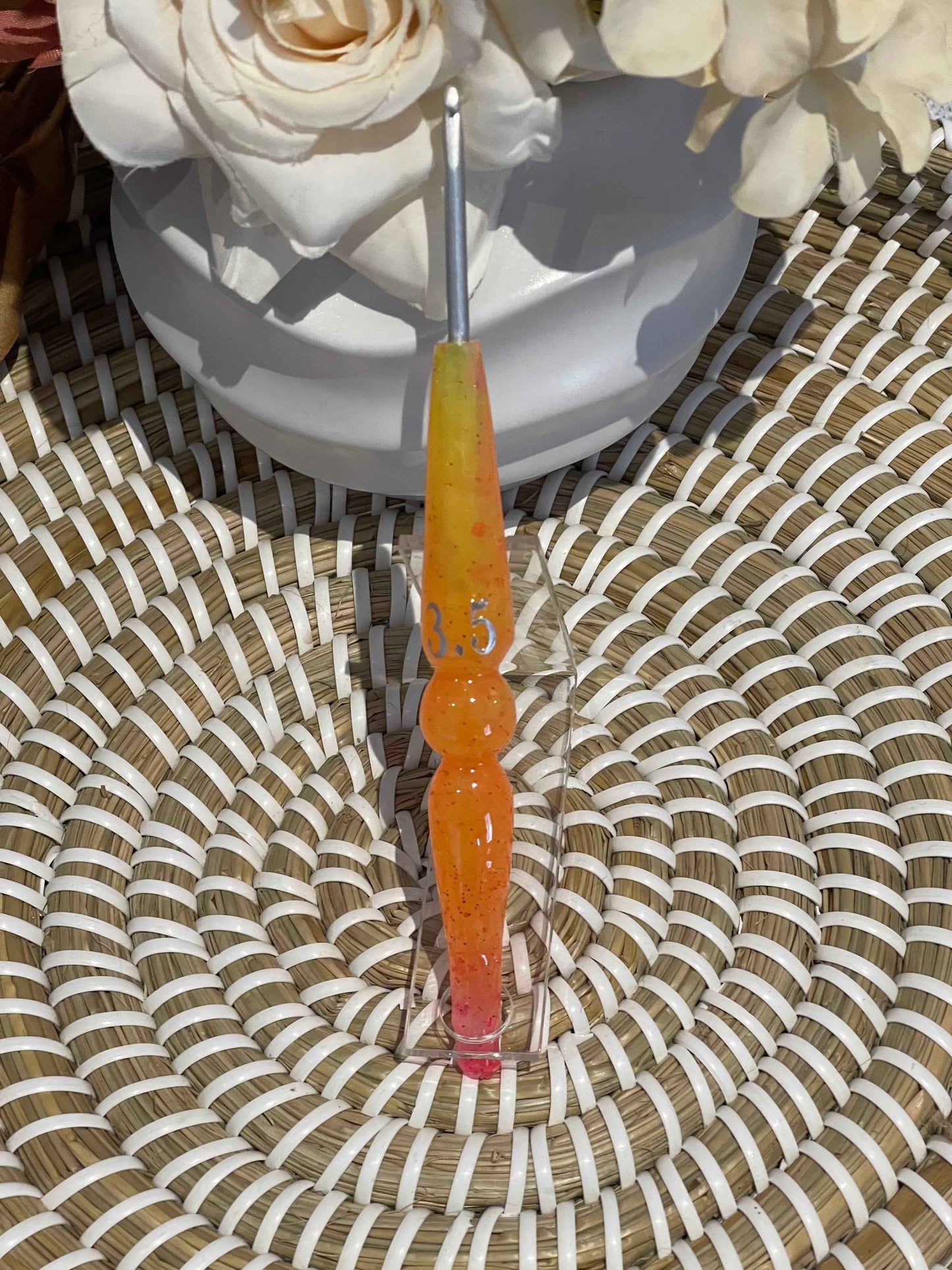 Frangipani Daydream Resin Crochet Hook – 3.5mm Clover Amour 🌺✨