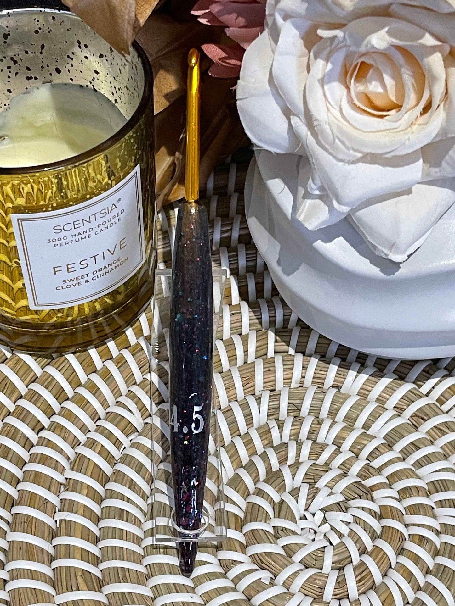 Black Opal Resin Crochet Hook – 4.5mm Tulip Etimo 🖤✨