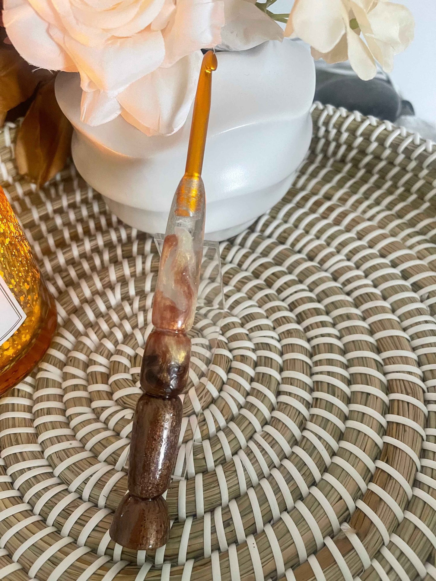 Caramel Brew Resin Crochet Hook – 6mm Clover Soft Touch