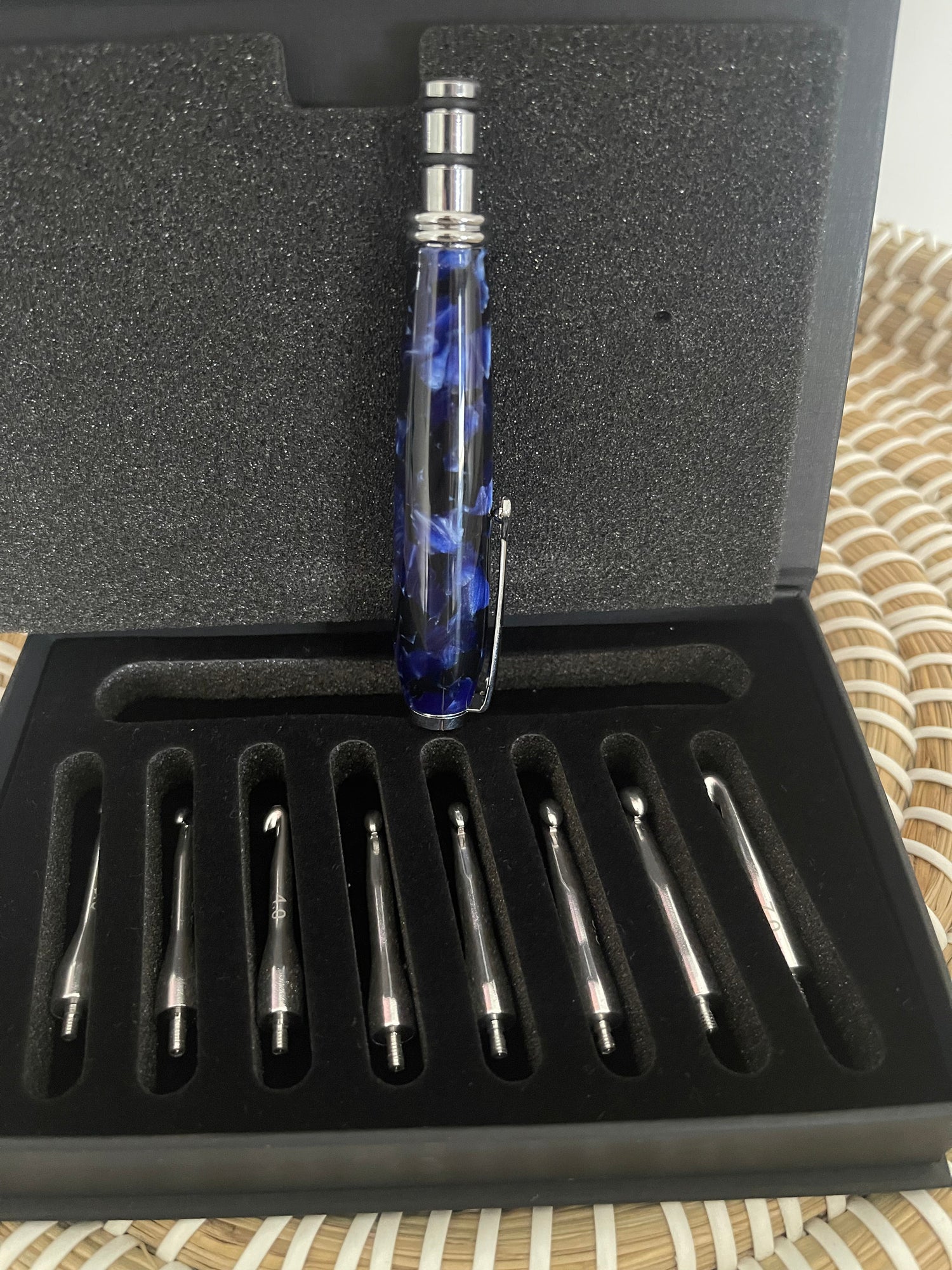 Interchangeable Crochet Hooks for Versatile Crafting Solutions - Life in Loops