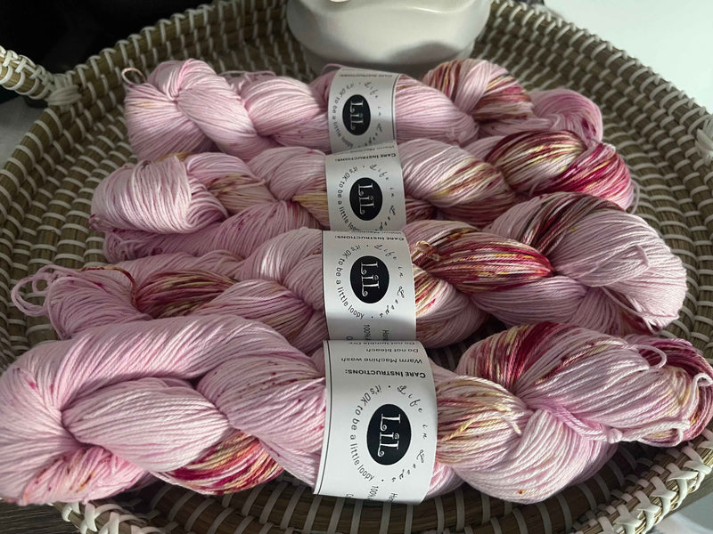 Speckled and VarigatedYarn - Life in Loops