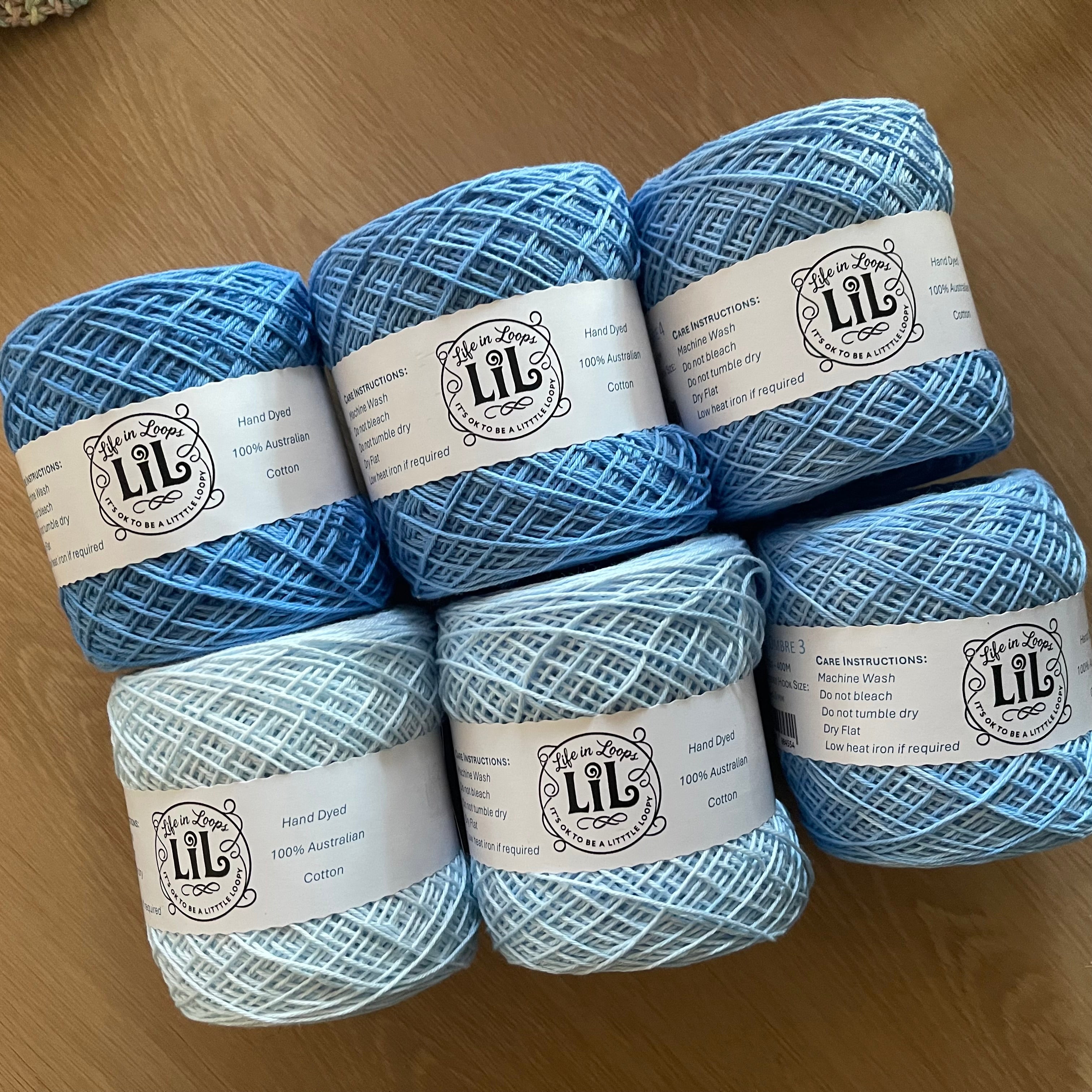💙 Just Blue Ombre Box