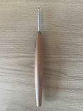🌿 Camphor Laurel – 4.0mm Clover Amour Crochet Hook
