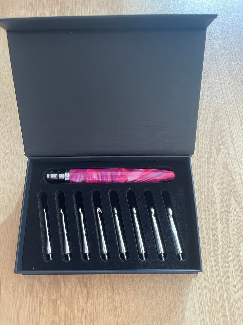 💗💜 Berry Twist – Interchangeable Crochet Hook Set