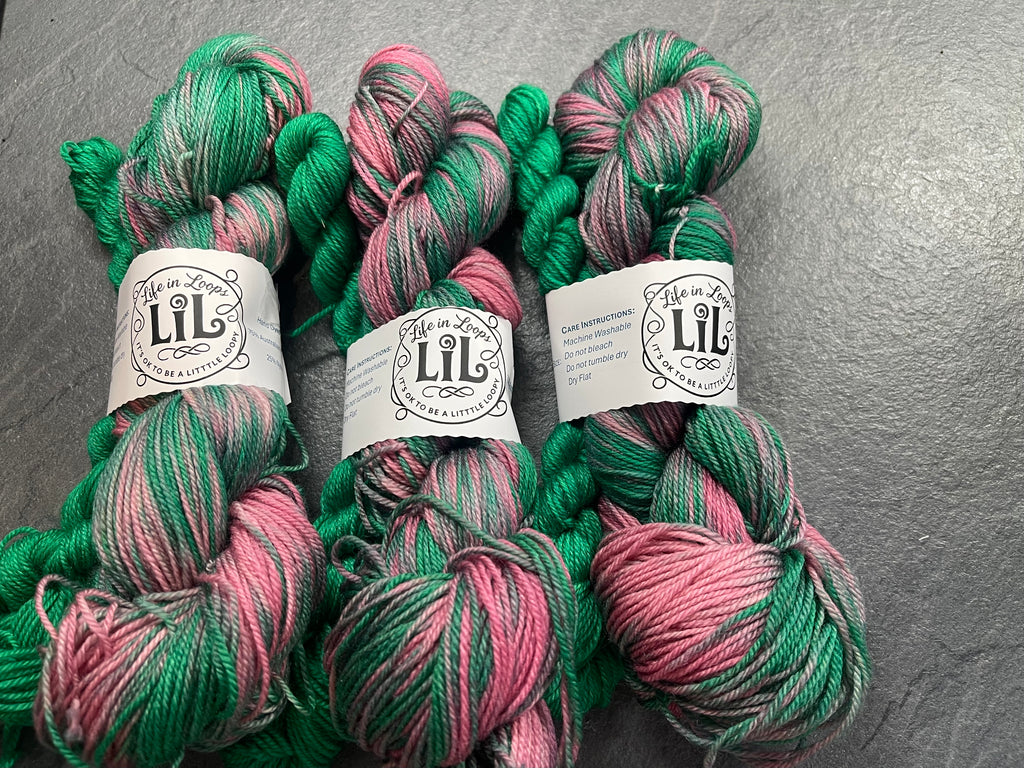 🍉 Minty Melon – Hand-Dyed Sock Yarn Set