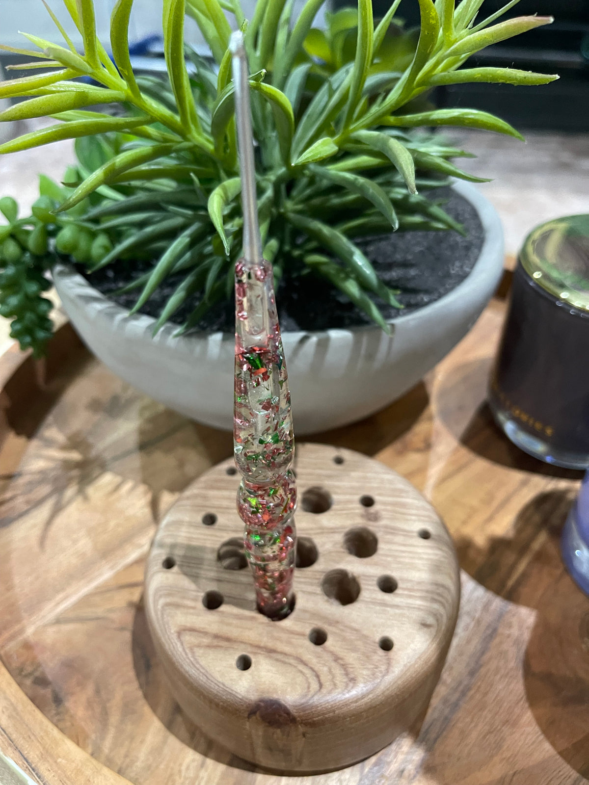 🪄 Wickedly Wizard – 2.5mm Clover Amour Crochet Hook