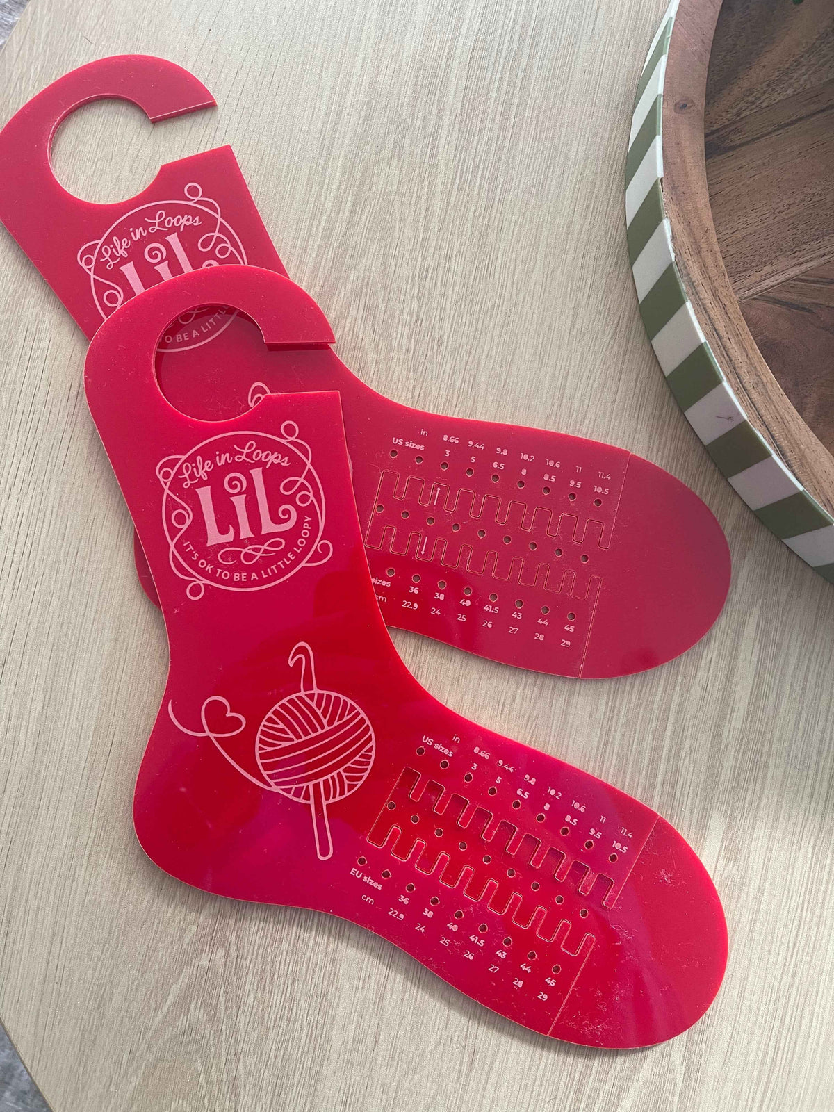 🧦 Large Adjustable Sock Blockers