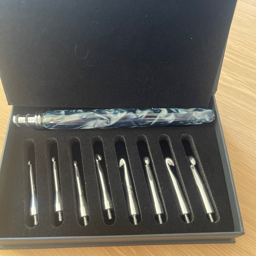 Steel Blue Acrylic O-Ring Interchangeable Crochet Hook Set