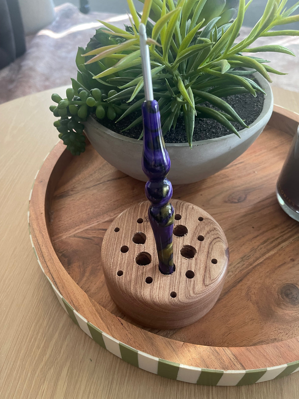 💜✨ Bronzed Amethyst – 4.5mm Clover Amour Crochet Hook