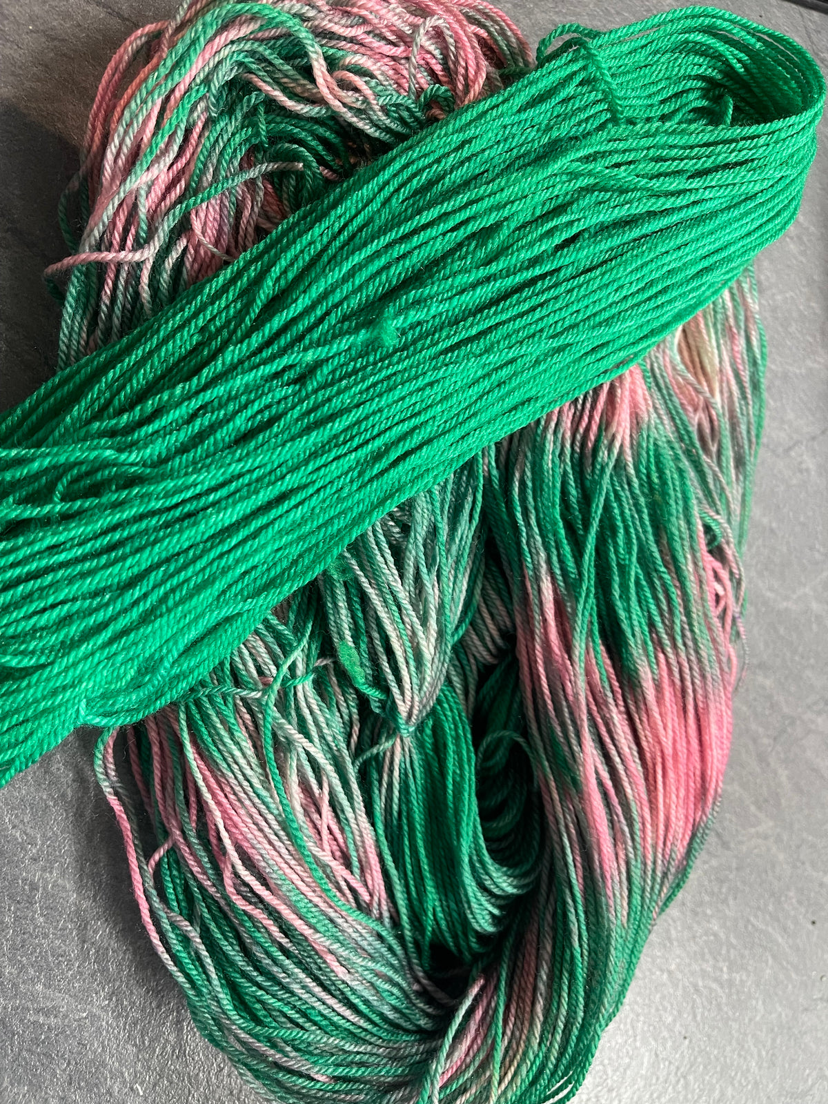 🍉 Minty Melon – Hand-Dyed Sock Yarn Set