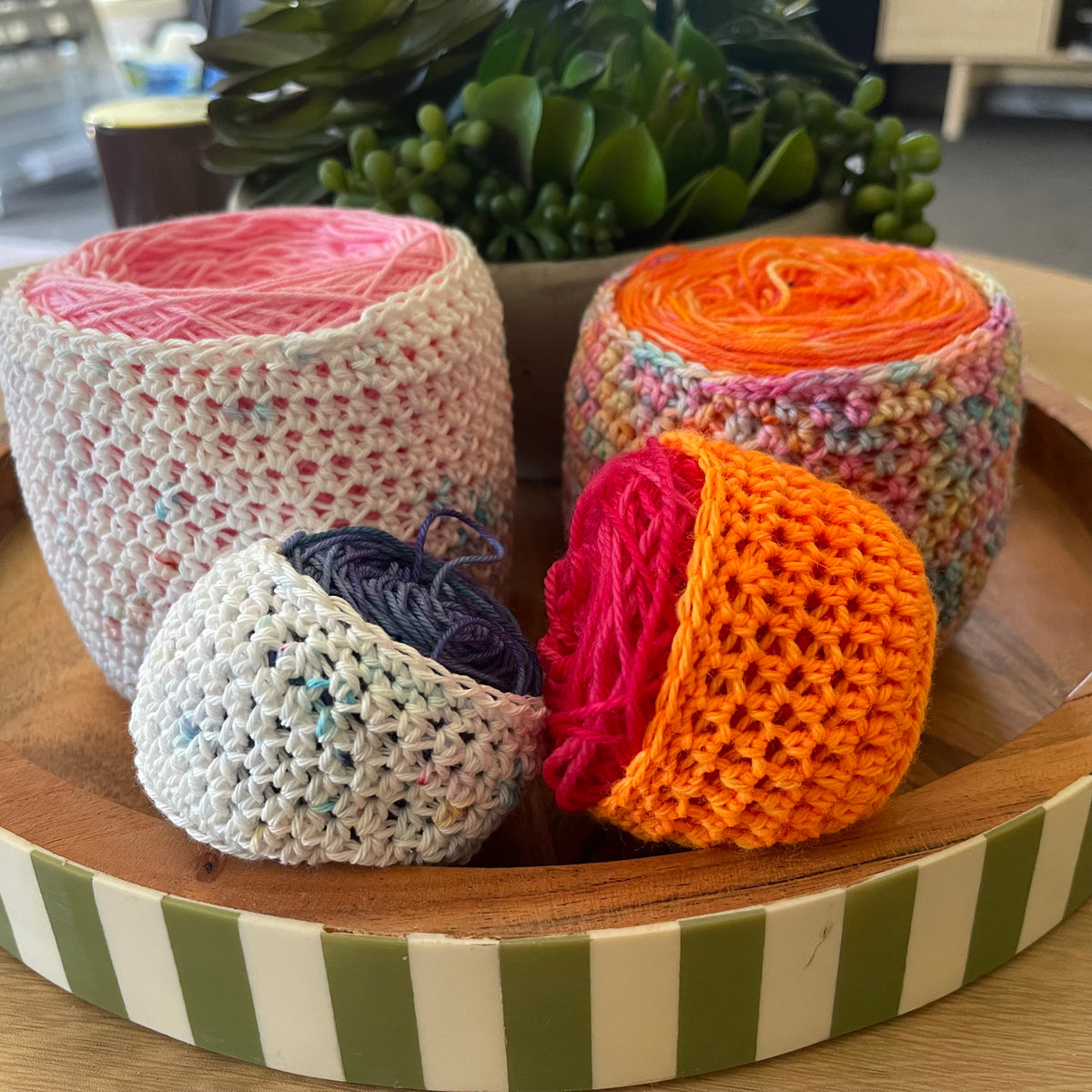 🧶 100 g Yarn Snugglers – Crochet Pattern