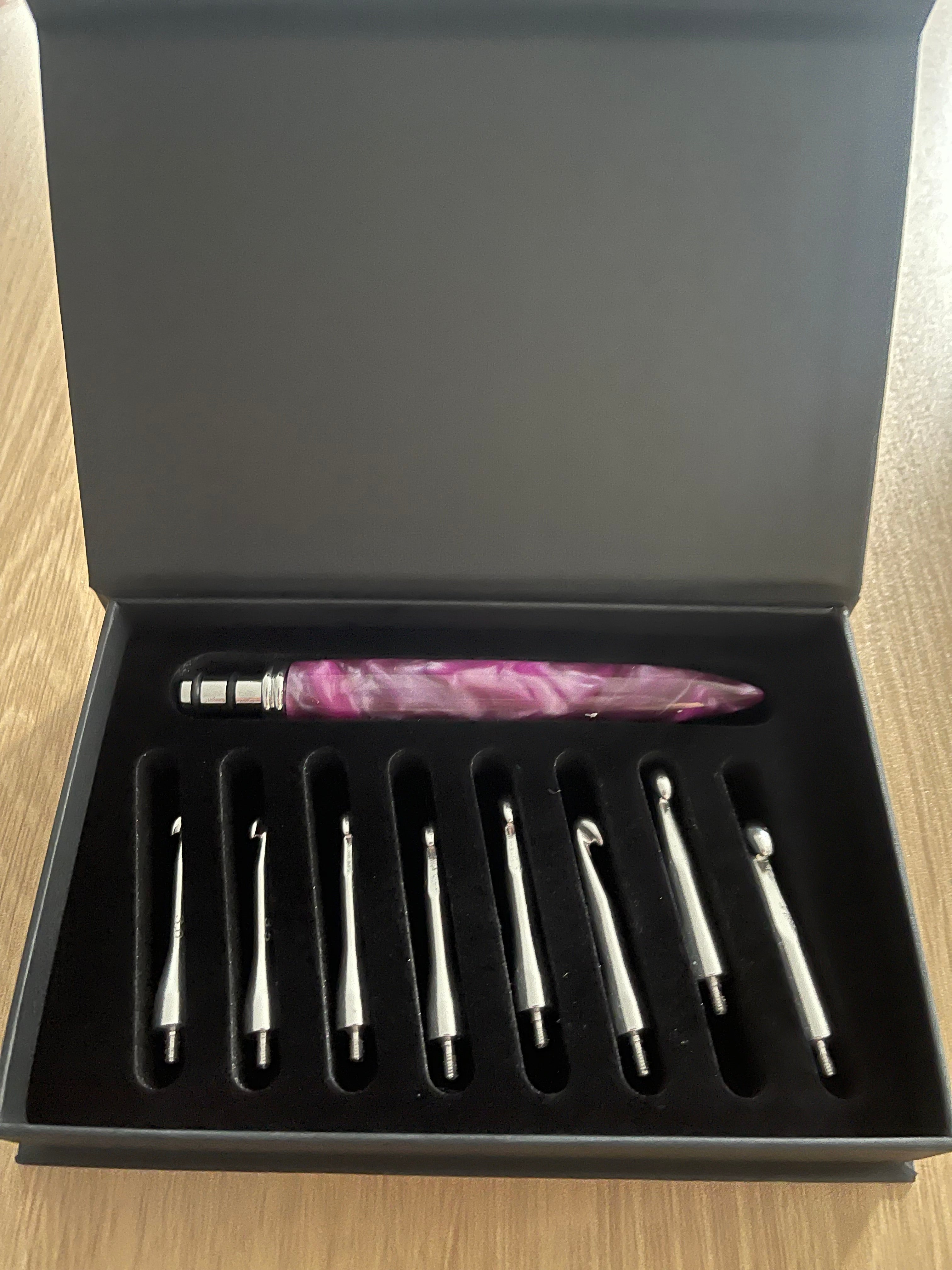 💜 Violet Shimmer – Interchangeable Crochet Hook Set