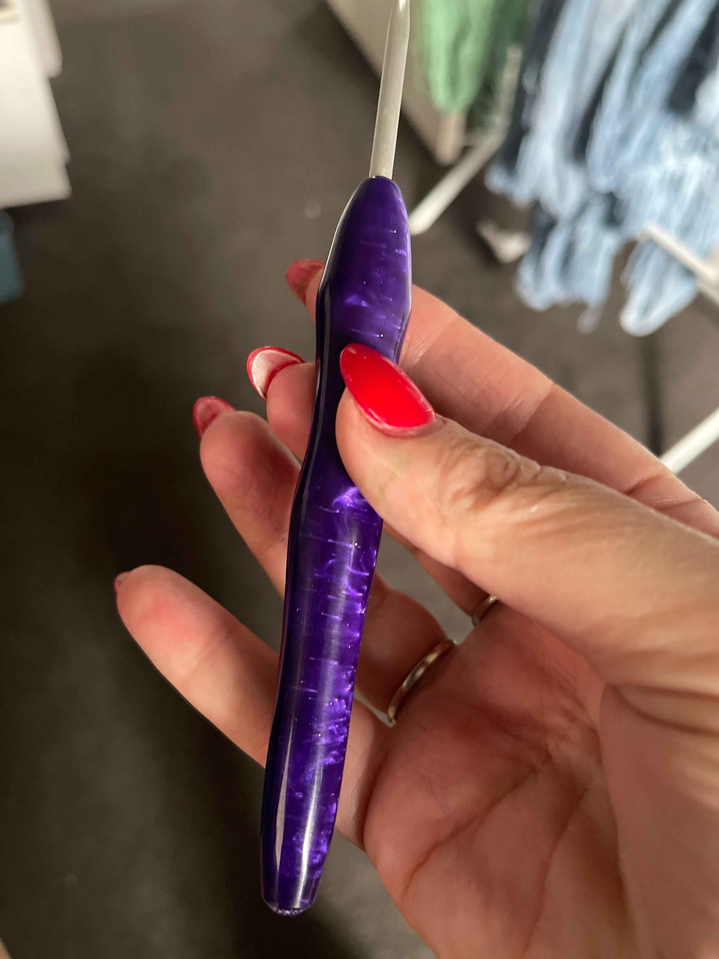 Violet Velvet – 4.0mm Clover Amour Crochet Hook