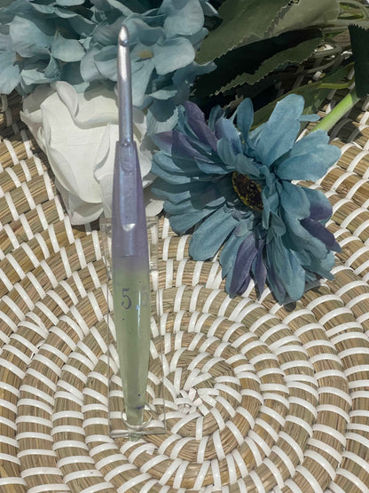 5.5 mm Resin Handled Crochet Hooks