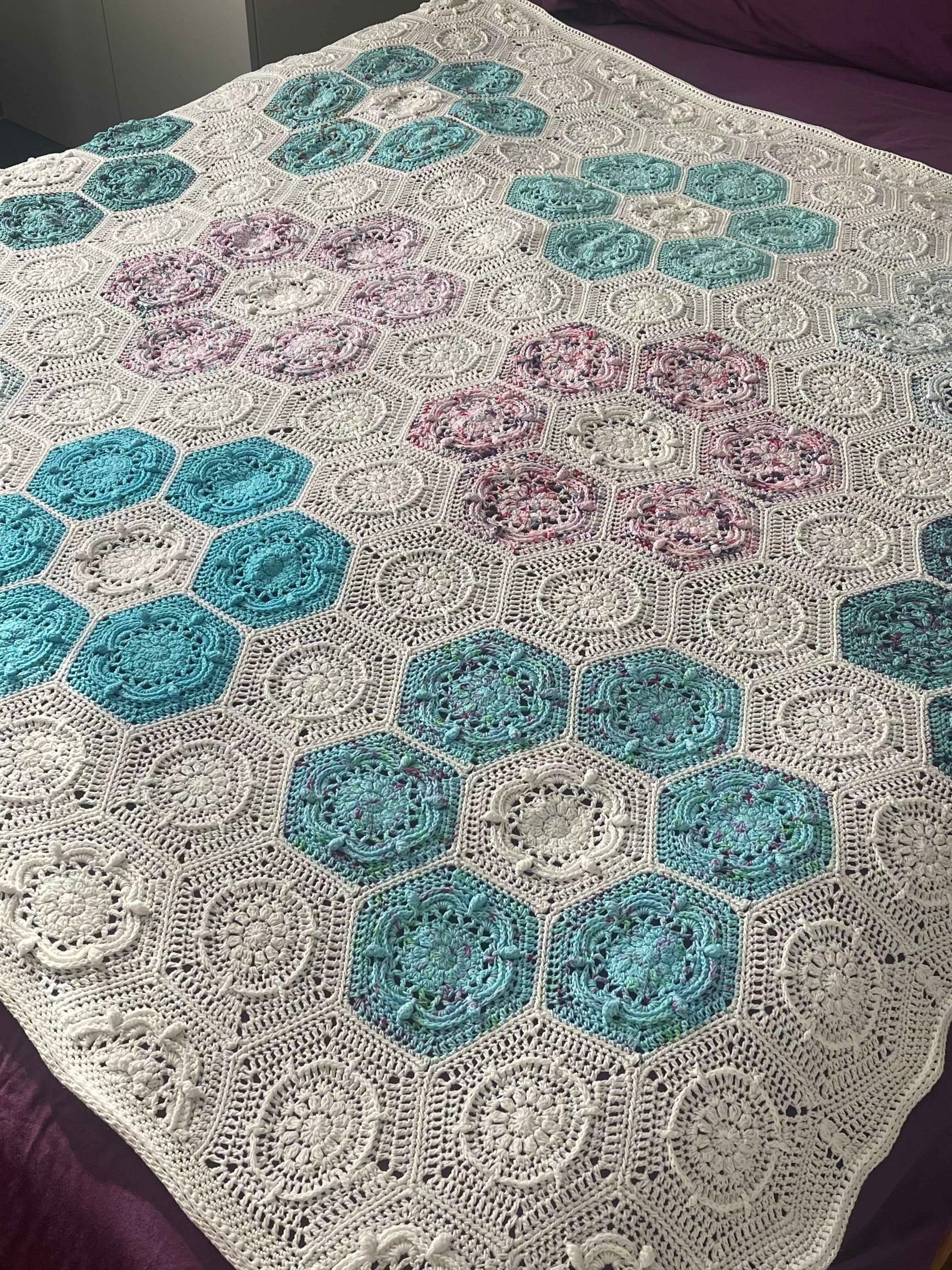 2026 Make-Along - HexiBlooms