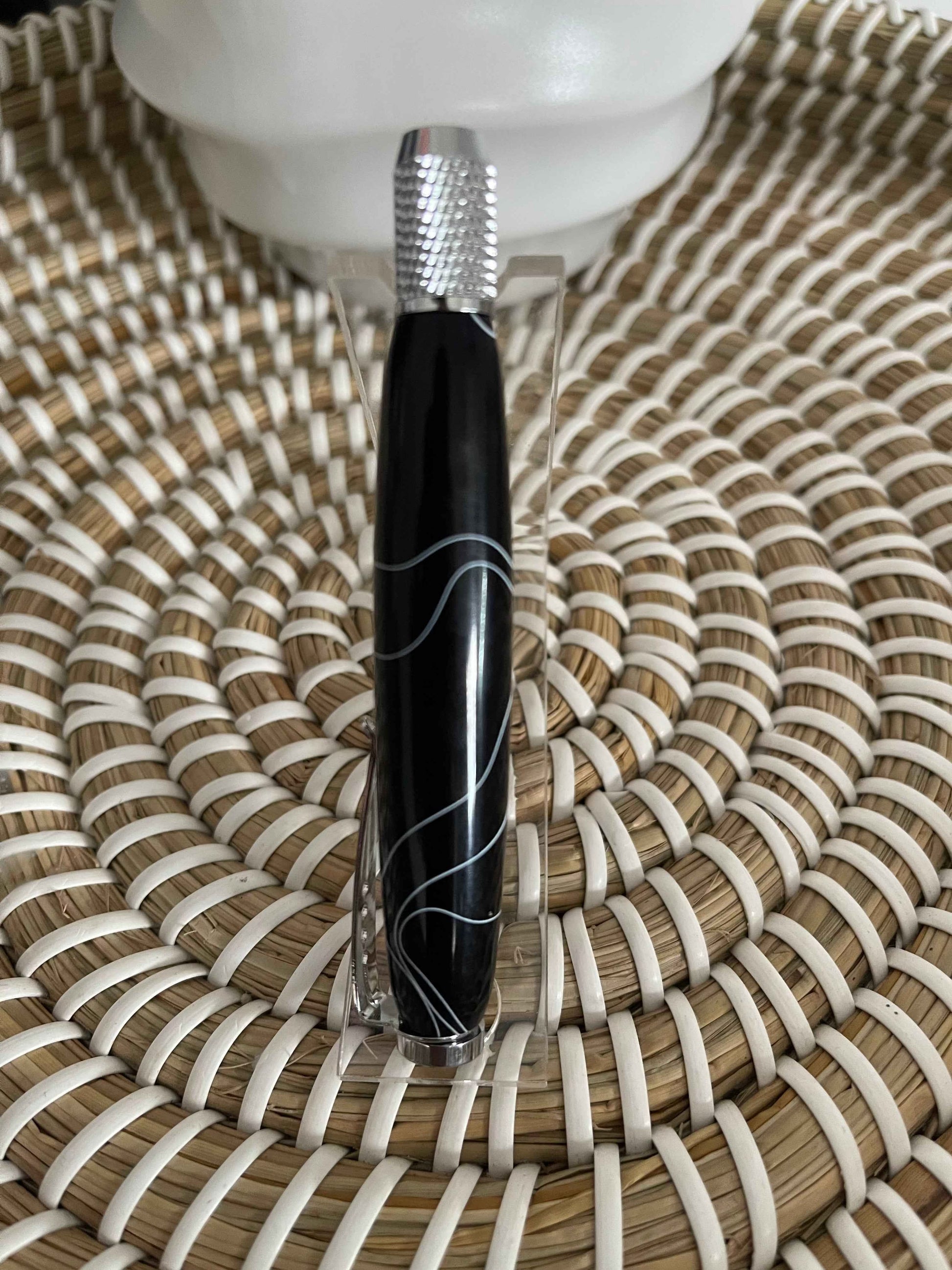 Midnight Ribbon Acrylic Claw-Style Interchangeable Crochet Hook Handle