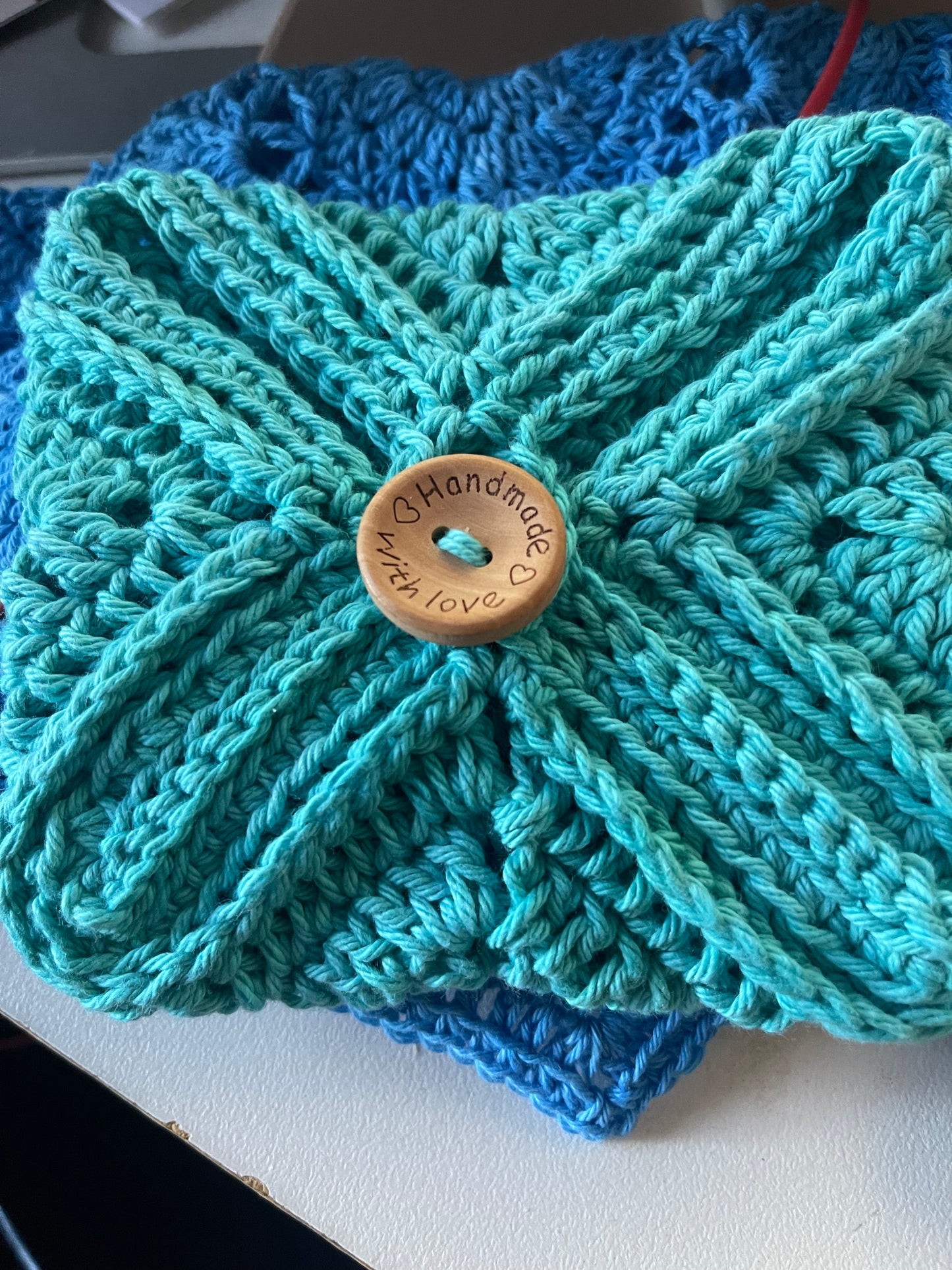 Carry With Care Pouch – Free Crochet Pattern