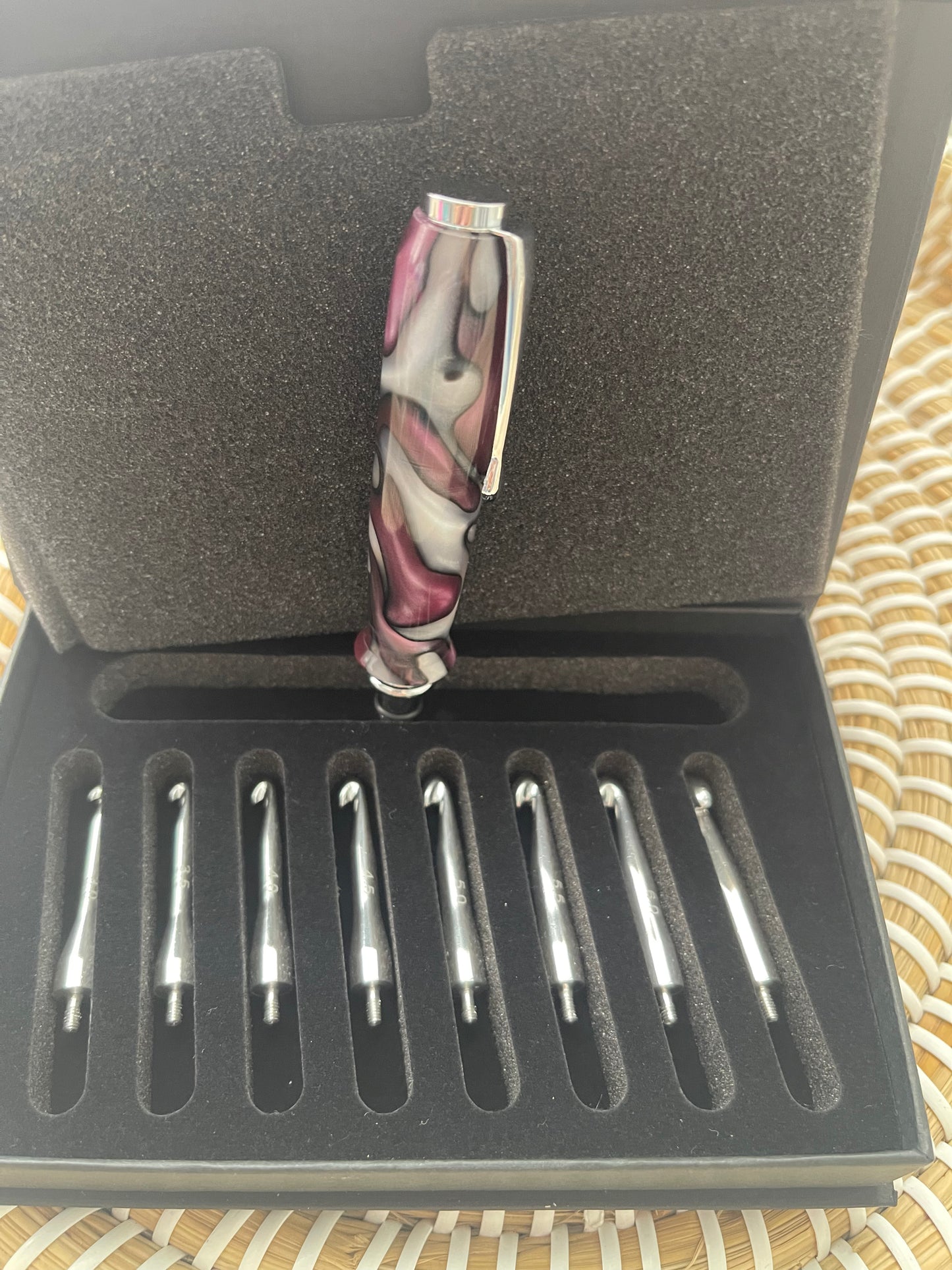 Purple Swirl Acrylic O-Ring Interchangeable Crochet Hook Set (Boxed)