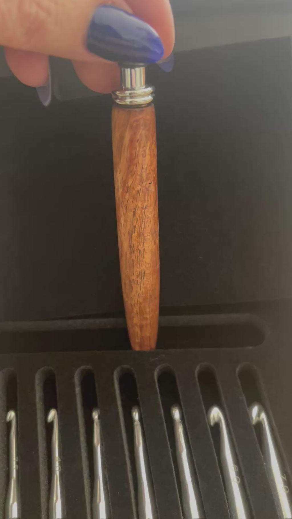 🌿 Blackwood – Interchangeable Crochet Hook Set